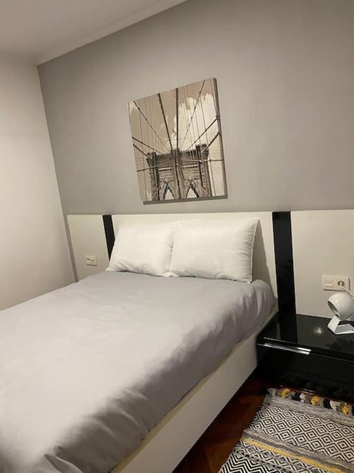 “Ledicia”, Piso En Alquiler Apartment Vigo Luaran gambar