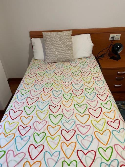 “Ledicia”, Piso En Alquiler Apartment Vigo Luaran gambar