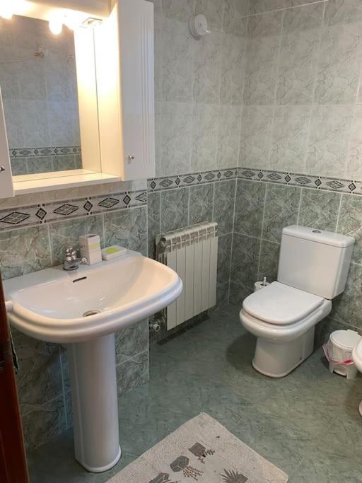 “Ledicia”, Piso En Alquiler Apartment Vigo Luaran gambar